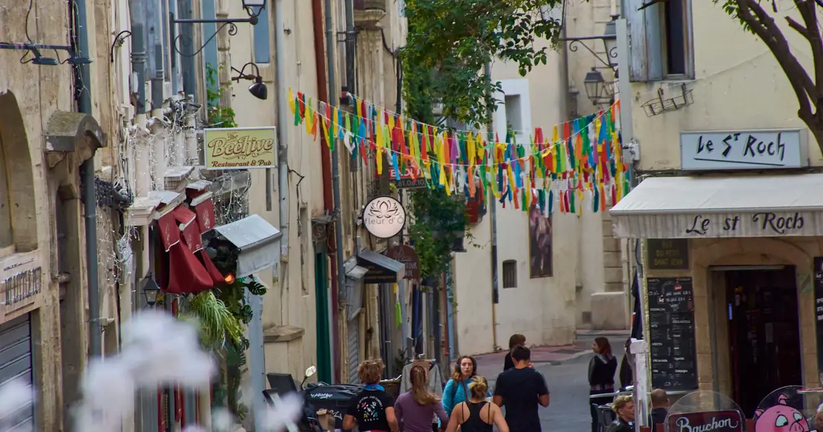 Quartier Figuerolles à Montpellier, ambiance populaire et colorée